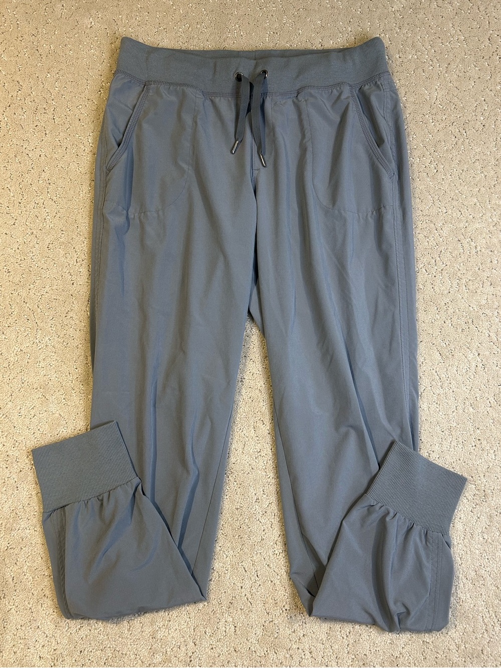 Athleta Women's Activewear Jogger Pants Lightweight Elastic Waistband Grey Sz 4